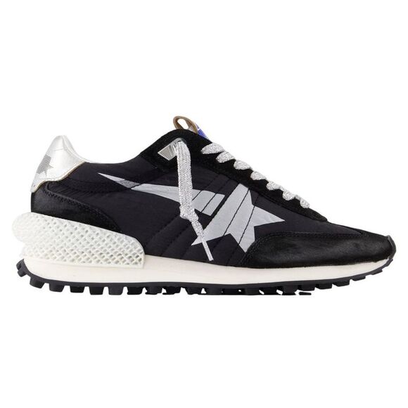 Golden Goose Shoes - Running Marathon Sneakers - Golden Goose Deluxe Brand - Leather - Black